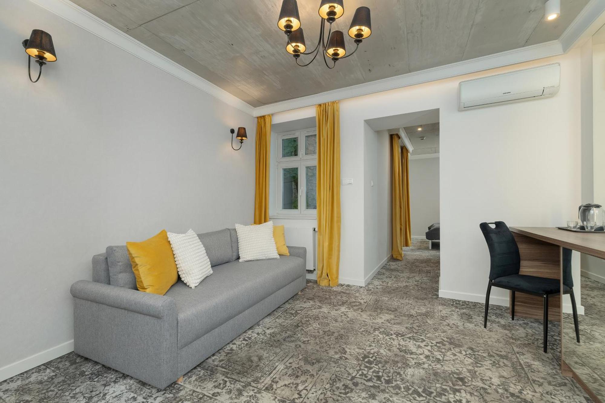 Modern & Comfy Apartment Rakowicka 6 Cracow By Renters Krakow Luaran gambar