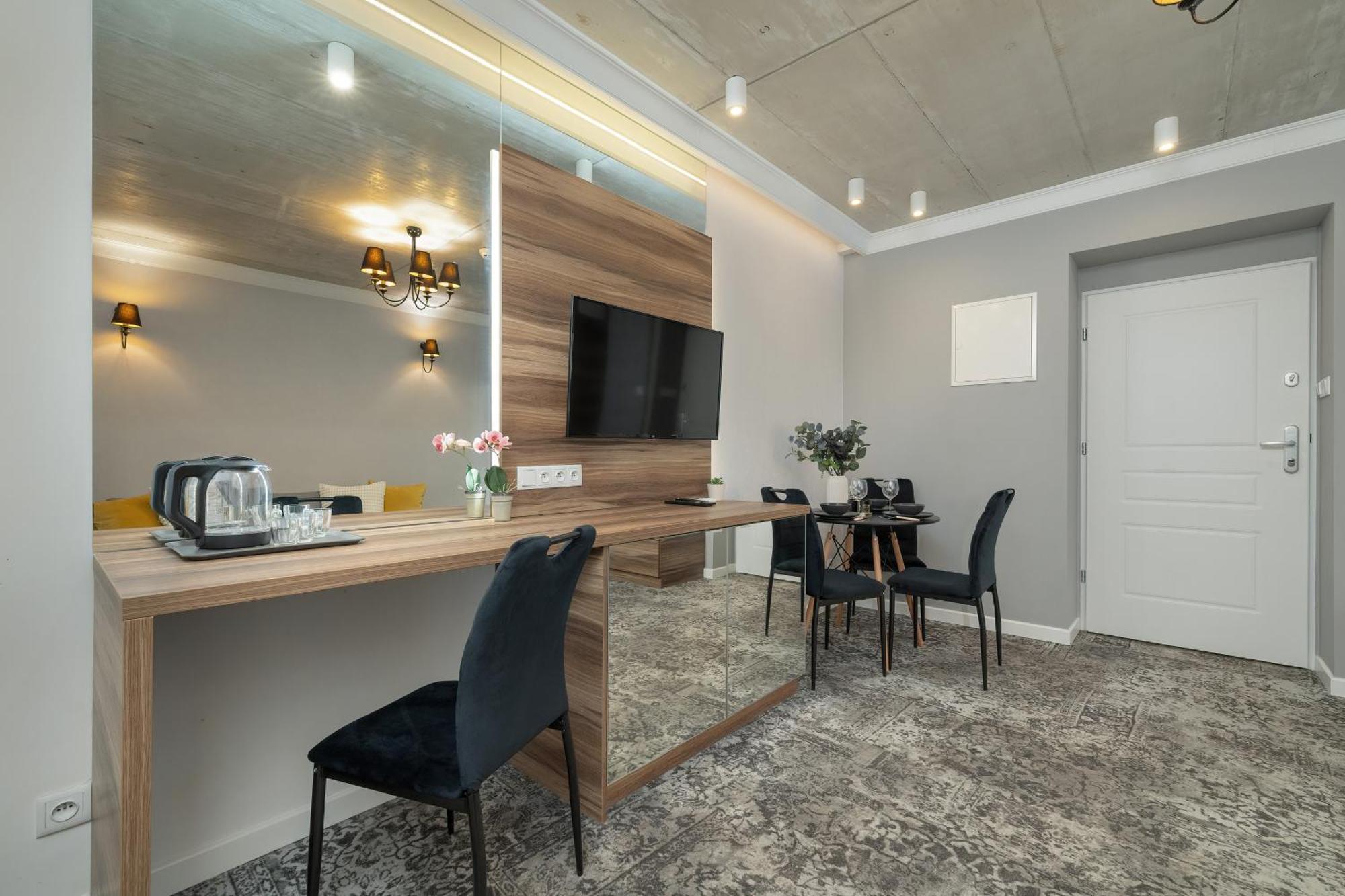 Modern & Comfy Apartment Rakowicka 6 Cracow By Renters Krakow Luaran gambar