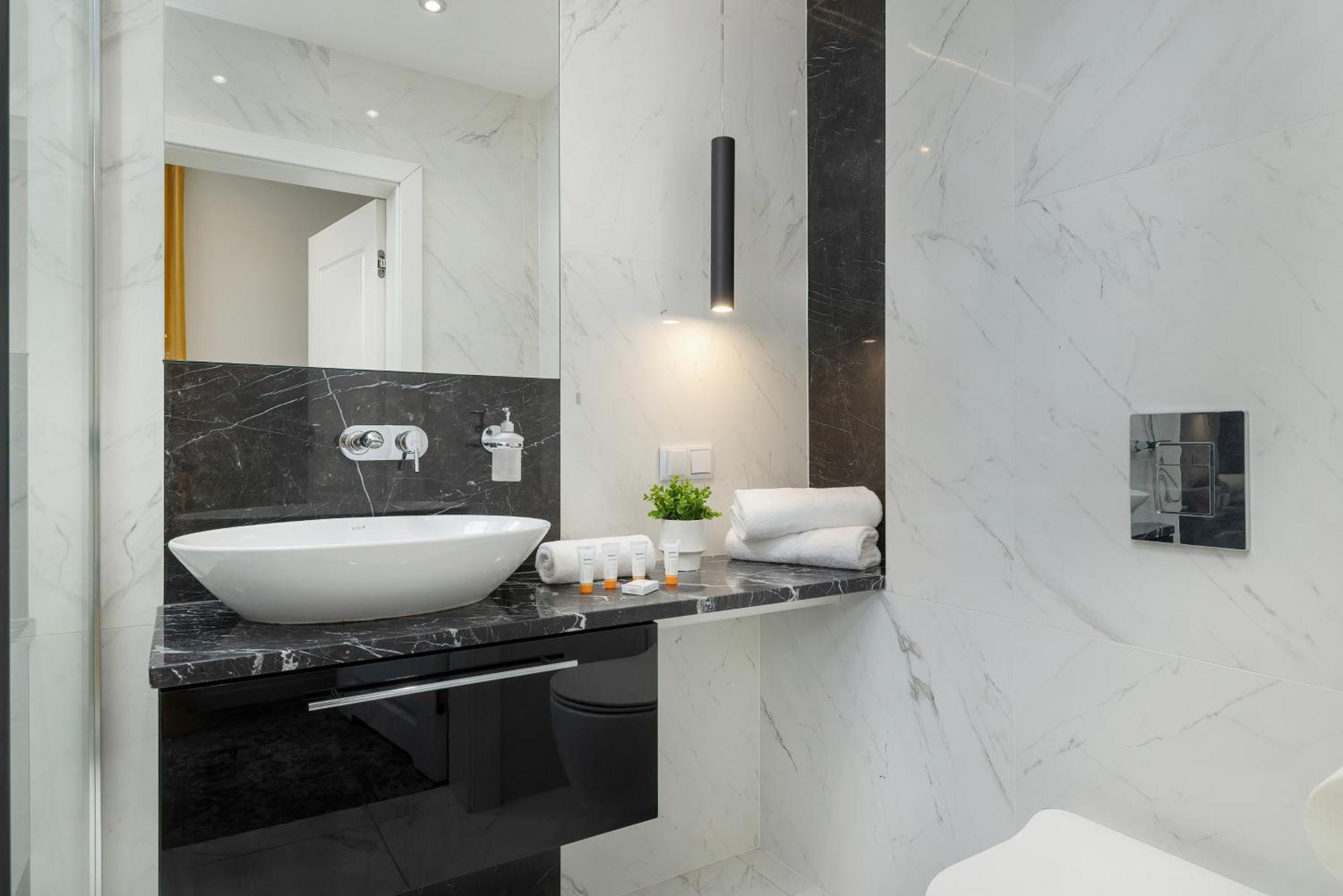 Modern & Comfy Apartment Rakowicka 6 Cracow By Renters Krakow Luaran gambar